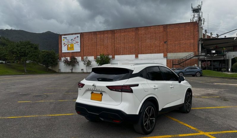 NISSAN QASHQAI (4)ADVANCETP 1300CC T 4X2 6AB ABS CT lleno