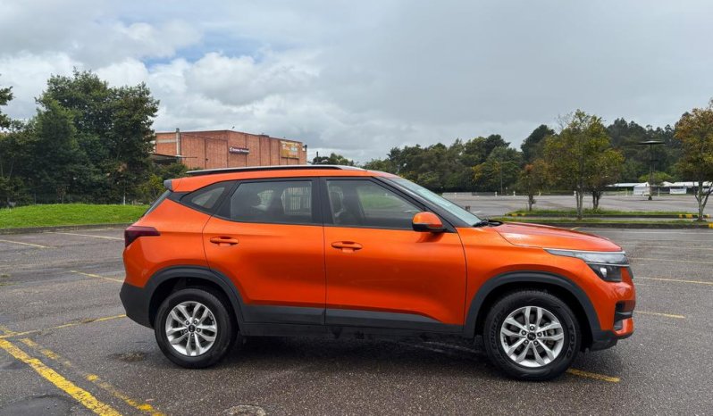 KIA SELTOS EMOTION TP 1600CC 2AB ABS R16 lleno