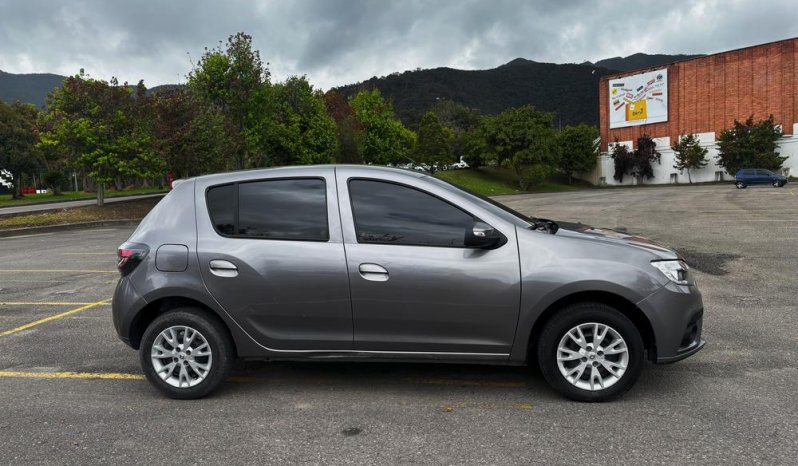 MITSUBISHI XPANDER CROSS AT 1500CC 4X2 2AB ABS TC lleno