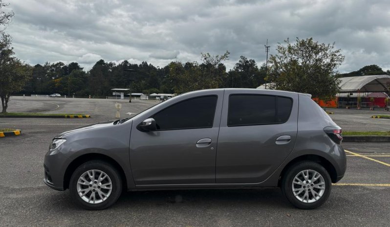 MITSUBISHI XPANDER CROSS AT 1500CC 4X2 2AB ABS TC lleno