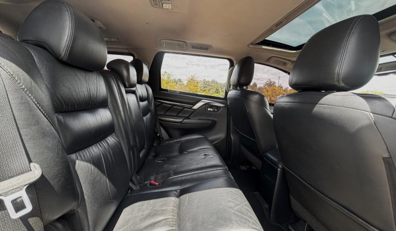 MITSUBISHI Montero Sport 3.0 Aut. 4X4 Gasolina ABS A/C 7 A.B. C.Cuero lleno