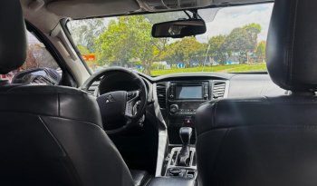 MITSUBISHI Montero Sport 3.0 Aut. 4X4 Gasolina ABS A/C 7 A.B. C.Cuero lleno