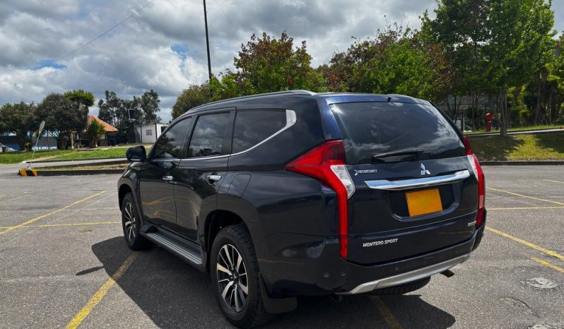 MITSUBISHI Montero Sport 3.0 Aut. 4X4 Gasolina ABS A/C 7 A.B. C.Cuero lleno