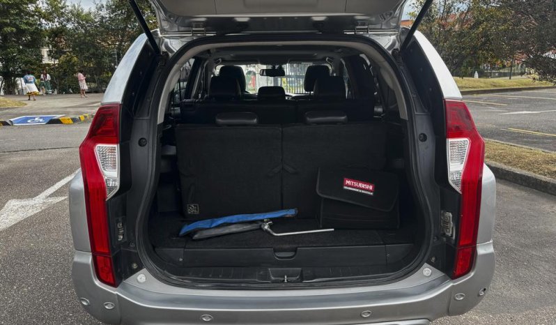 MITSUBISHI Montero Sport 3.0 Aut. 4X4 Gasolina ABS A/C 7 A.B. C.Cuero lleno