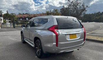 MITSUBISHI Montero Sport 3.0 Aut. 4X4 Gasolina ABS A/C 7 A.B. C.Cuero lleno