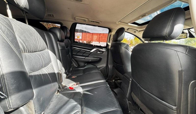 MITSUBISHI Montero Sport 3.0 Aut. 4X4 Gasolina ABS A/C 7 A.B. C.Cuero lleno