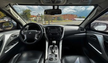 MITSUBISHI Montero Sport 3.0 Aut. 4X4 Gasolina ABS A/C 7 A.B. C.Cuero lleno