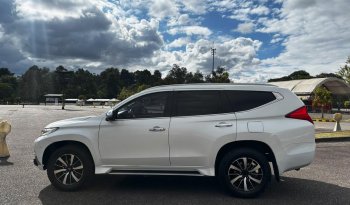 MITSUBISHI Montero Sport 3.0 Aut. 4X4 Gasolina ABS A/C 7 A.B. C.Cuero lleno