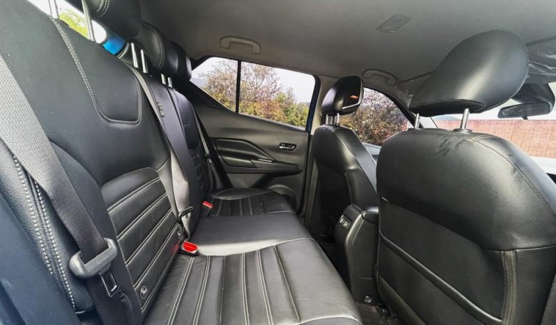 NISSAN KICKS (FL) EXCLUSIVE TP 1600CC R17 TC lleno