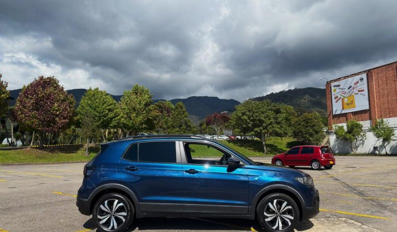 VOLKSWAGEN VOLKSWAGEN T-CROSSTRENDLINETP 1000CC T 6AB ABS CT R17 lleno