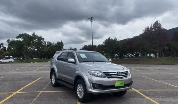 TOYOTA FORTUNER (FL) 2.7L MT 2700CC 4X2 lleno