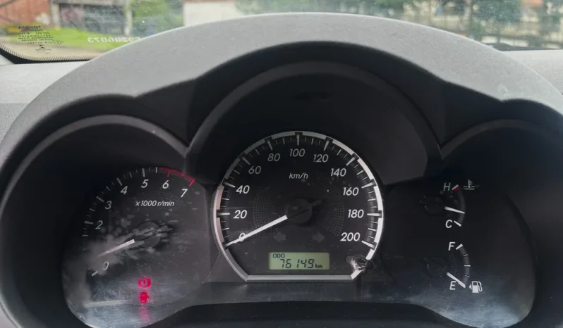 TOYOTA FORTUNER (FL) 2.7L MT 2700CC 4X2 lleno
