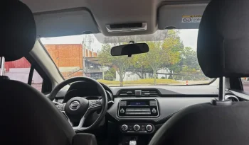 NISSAN VERSA (2)SENSEAT 1600CC RIN 15 lleno