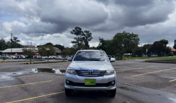 TOYOTA FORTUNER (FL) 2.7L MT 2700CC 4X2 lleno
