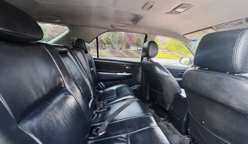 TOYOTA FORTUNER (FL) 2.7L MT 2700CC 4X2 lleno