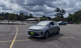 KIA RIOVIBRANT (FL)MT 1400CC 5P R17