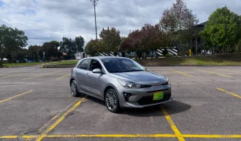 KIA RIOVIBRANT (FL)MT 1400CC 5P R17 lleno
