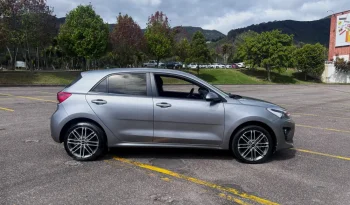 KIA RIOVIBRANT (FL)MT 1400CC 5P R17 lleno