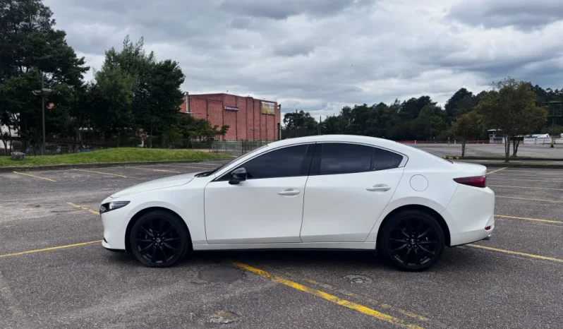 MAZDA 3 (4)GRAND TOURING LX CARBON EDITIONTP 2500CC 7AB CT TC lleno