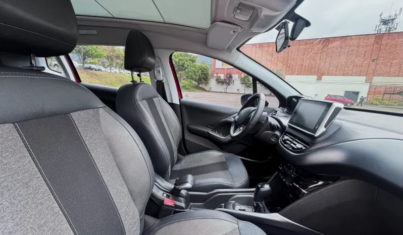 PEUGEOT 2008 (2)STYLETP 1600CC T R16 lleno