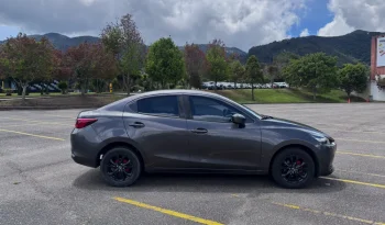 MAZDA 2 (FL)TOURING SEDANMT 1500CC 6AB lleno