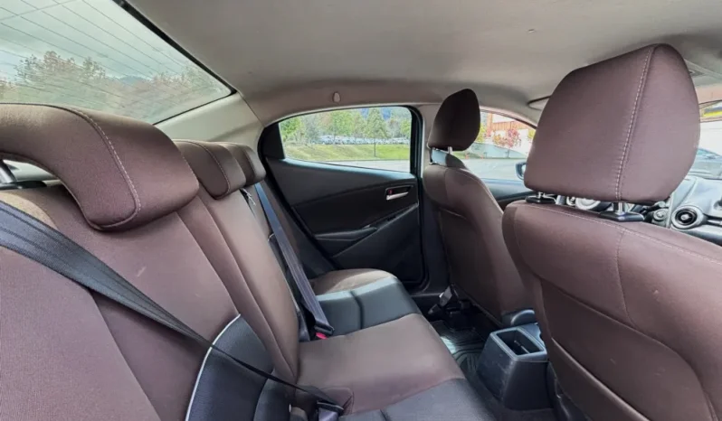 MAZDA 2 (FL)TOURING SEDANMT 1500CC 6AB lleno