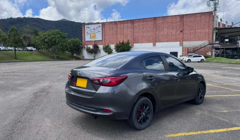 MAZDA 2 (FL)TOURING SEDANMT 1500CC 6AB lleno
