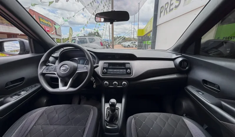 NISSAN KICKS SENSE MT 1600CC R16 lleno