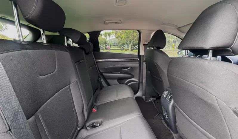 HYUNDAI TUCSON (4) NX ATTRACTION MT 2000CC 4X2 6AB ABS lleno