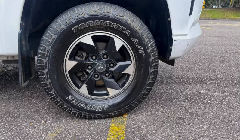 MITSUBISHI L200 (5) (FL)GLXMT 2400CC TD 4X4 2AB ABS lleno