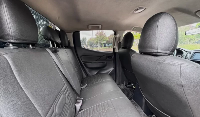 MITSUBISHI L200 (5) (FL)GLXMT 2400CC TD 4X4 2AB ABS lleno