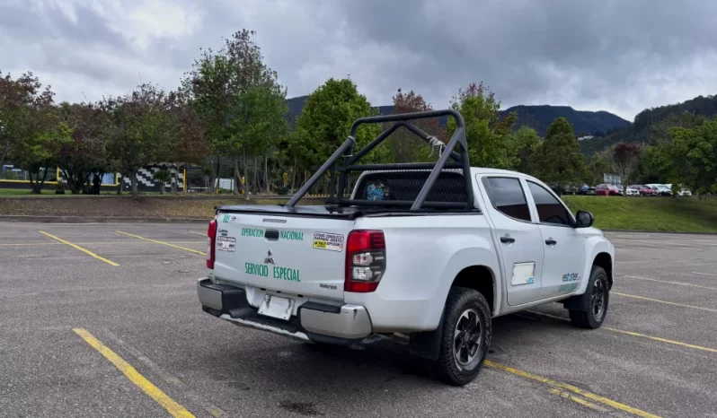 MITSUBISHI L200 (5) (FL)GLXMT 2400CC TD 4X4 2AB ABS lleno
