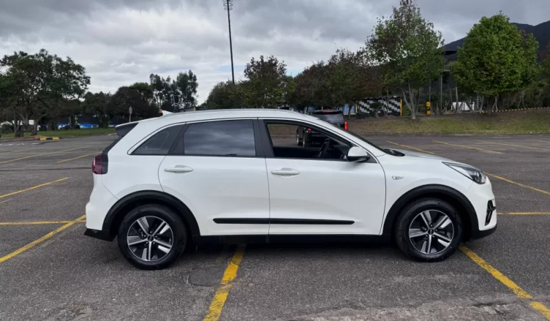 KIA NIRO (FL)EMOTIONTP 1600CC 2AB ABS R16 lleno