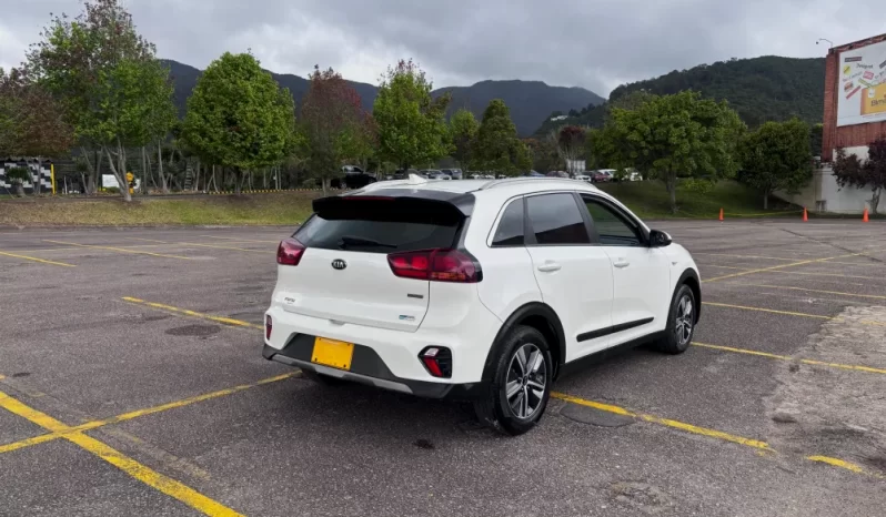 KIA NIRO (FL)EMOTIONTP 1600CC 2AB ABS R16 lleno