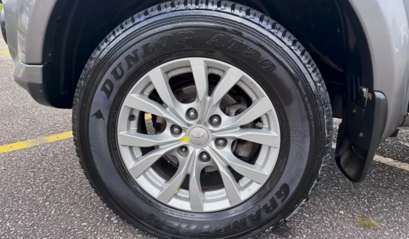 MITSUBISHI NATIVA (2)2.5L (FL)TP 2500CC TD 4X4 lleno