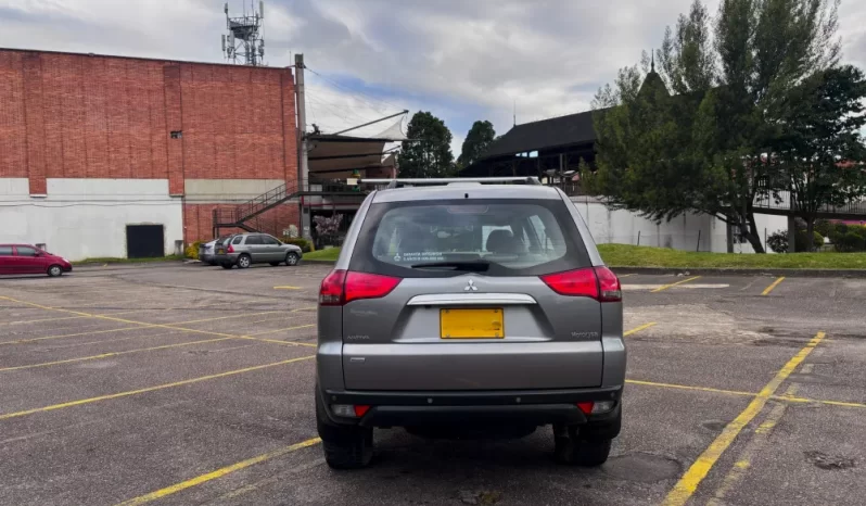 MITSUBISHI NATIVA (2)2.5L (FL)TP 2500CC TD 4X4 lleno