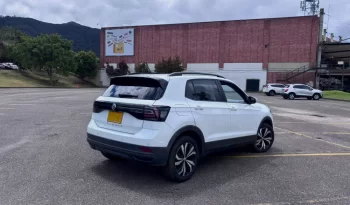 VOLKSWAGEN T-CROSS TRENDLINE TP 1600CC 6AB ABS CT R17 lleno