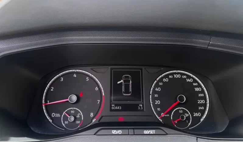 VOLKSWAGEN T-CROSS TRENDLINE TP 1600CC 6AB ABS CT R17 lleno