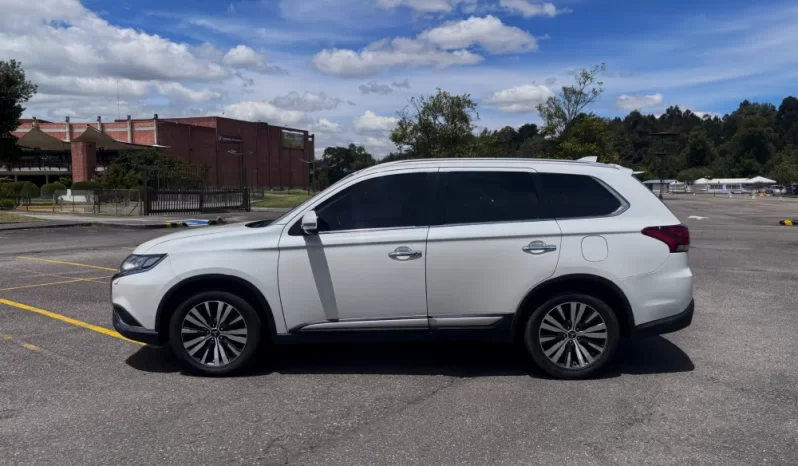 MITSUBISHI OUTLANDER (3) (FL) KAITEKI FULL TP 2400CC 4X4 7PSJ 7AB CT TC lleno