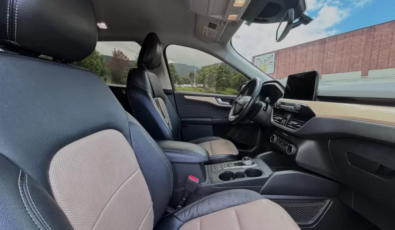 FORD ESCAPE (4)TITANIUM HEVTP 2500CC 4X4 lleno