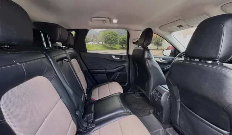 FORD ESCAPE (4)TITANIUM HEVTP 2500CC 4X4 lleno