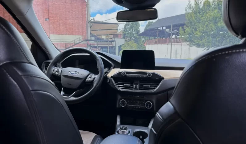 FORD ESCAPE (4)TITANIUM HEVTP 2500CC 4X4 lleno