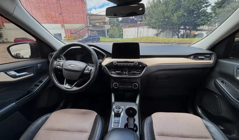 FORD ESCAPE (4)TITANIUM HEVTP 2500CC 4X4 lleno