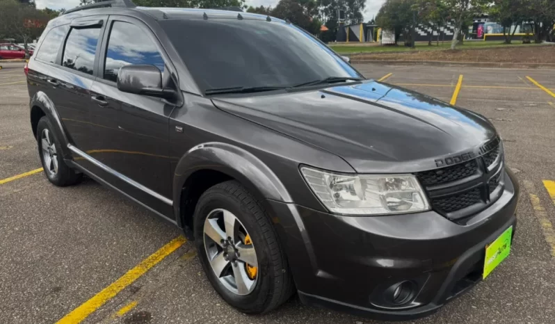 DODGE JOURNEY SE/EXPRESS (FL) TP 2400CC 7PSJ 4X2 lleno