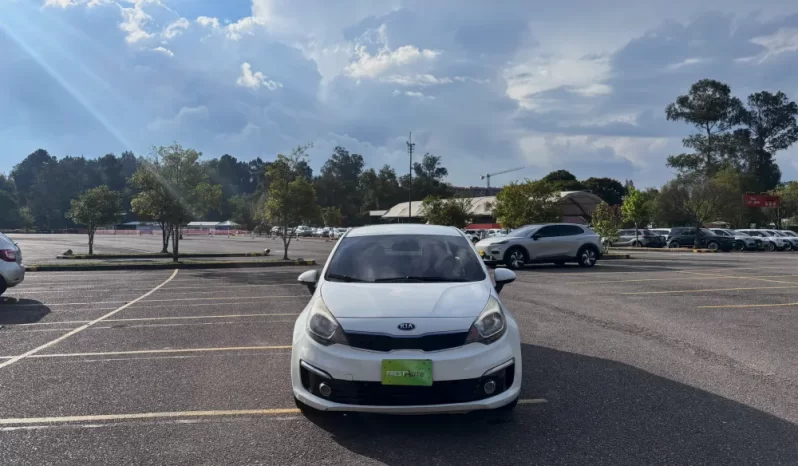KIA RIO R 1.25 MT 1200CC 4P 2AB AA ABS R17 lleno
