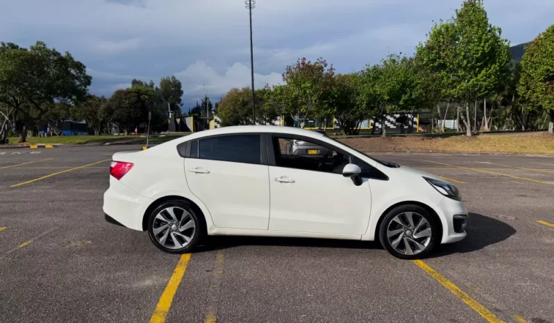 KIA RIO R 1.25 MT 1200CC 4P 2AB AA ABS R17 lleno