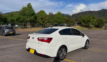 KIA RIO R 1.25 MT 1200CC 4P 2AB AA ABS R17 lleno