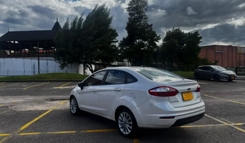 FORD FIESTA (7)SPORTBACK TITANIUMMT 1600CC 4P lleno